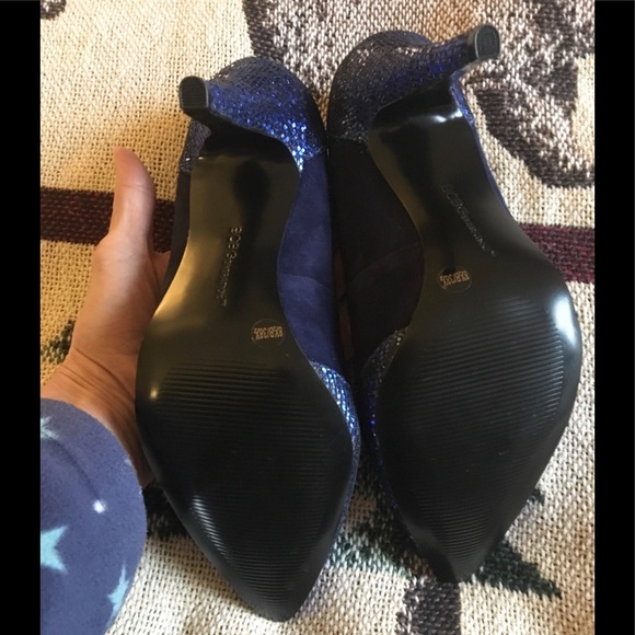 Incredible BCBGENERATION leather sparkling heels - Picture 4 of 8